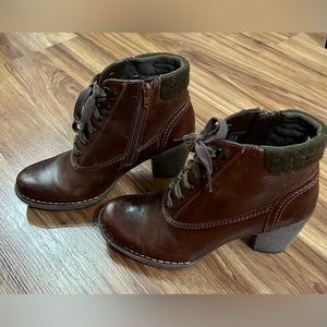 Clarks leather heeled brown boots, 8.5